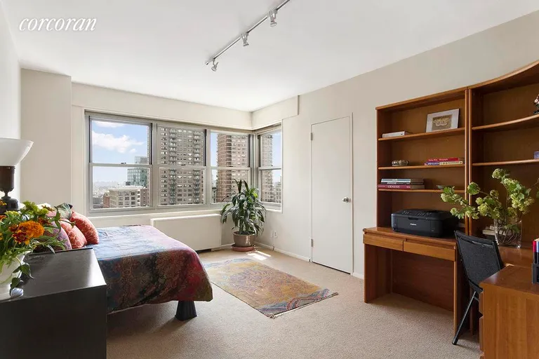 New York City Real Estate | View 20 East 9th Street, 23E | Second Bedroom/Office | View 4