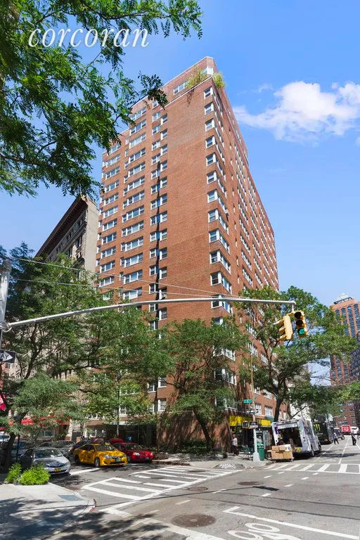 New York City Real Estate | View 77 East 12th Street, 6F | Building | View 7
