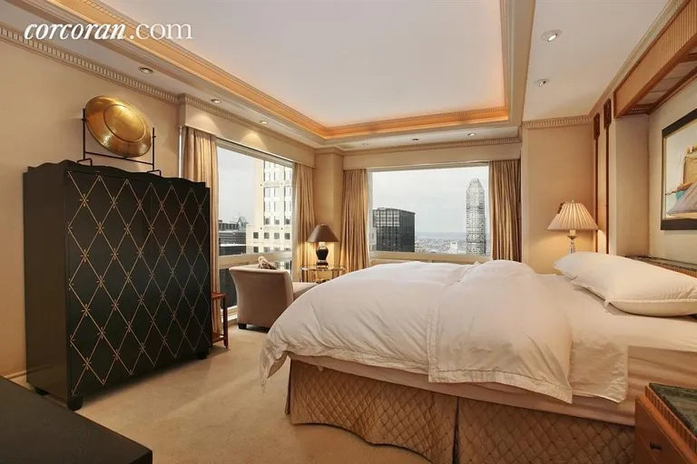 New York City Real Estate | View 721 Fifth Avenue, 59A | room 7 | View 8