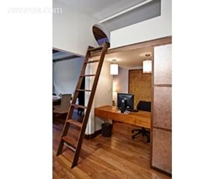 New York City Real Estate | View 29 Tiffany Place, 1H | room 9 | View 10