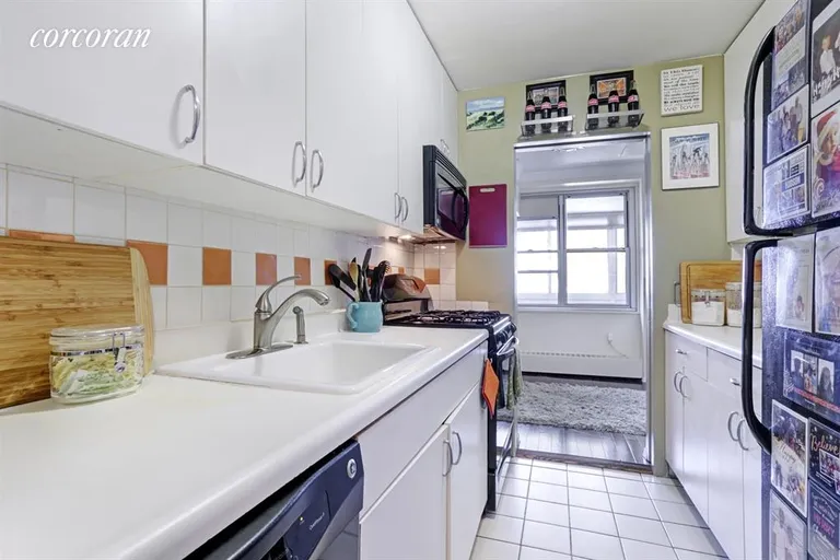 New York City Real Estate | View 303 West 66th Street, 7DE | Kitchen | View 2