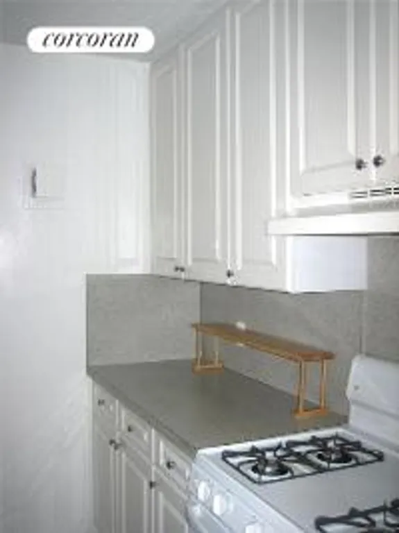 New York City Real Estate | View 77 East 12th Street, 5K | room 4 | View 5