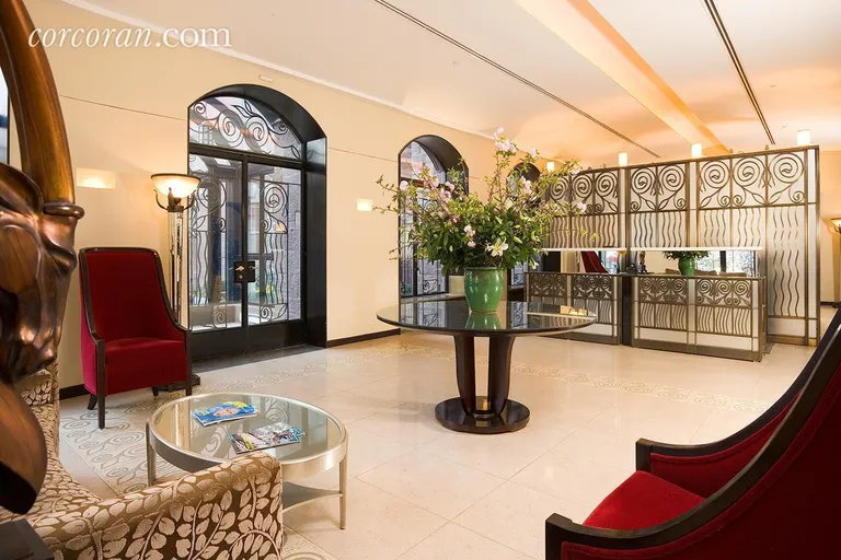 New York City Real Estate | View 455 Central Park West, LM17 | Living Room | View 17