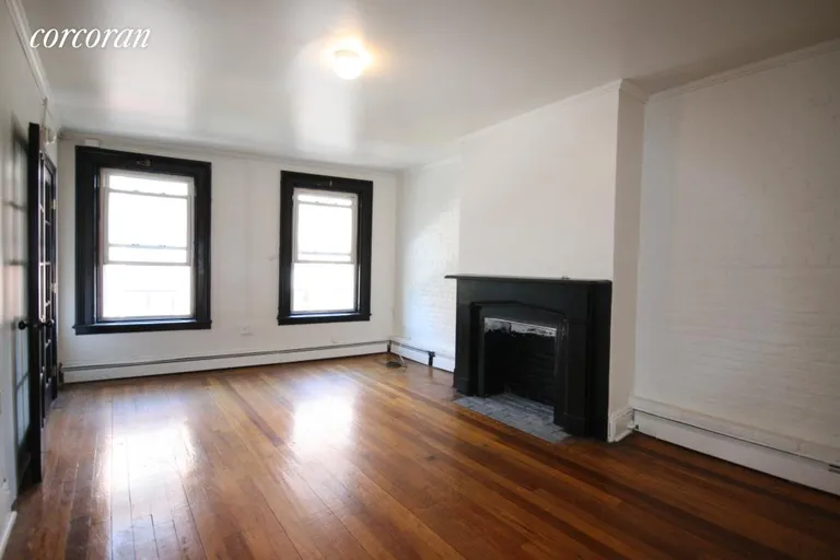 New York City Real Estate | View 372 Myrtle Avenue, 3 | room 5 | View 6
