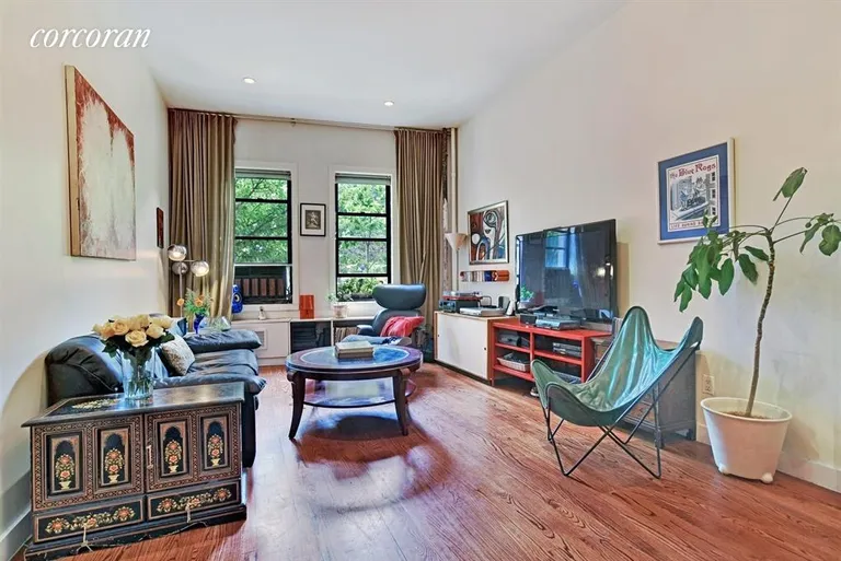 New York City Real Estate | View 125 Eastern Parkway, 1A | Large and lofty... | View 3