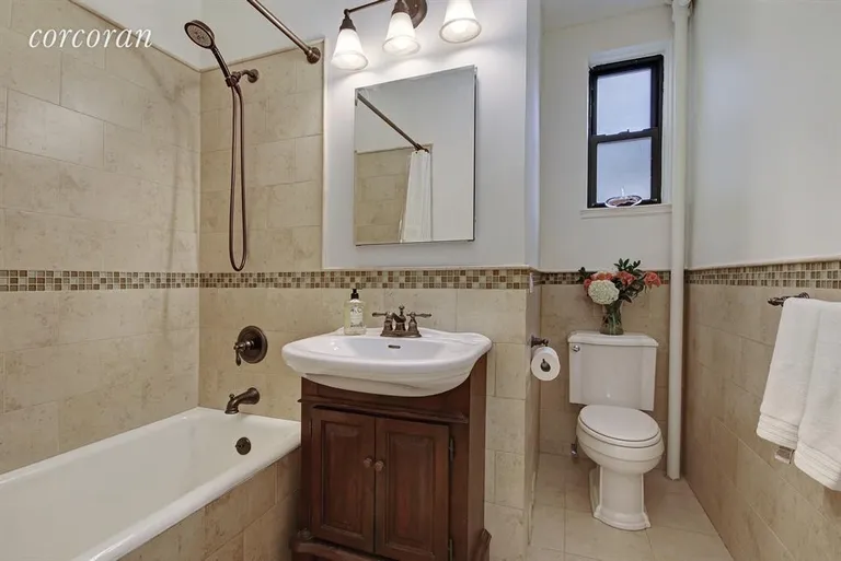New York City Real Estate | View 46 West 95th Street, 6A | Bathroom | View 6