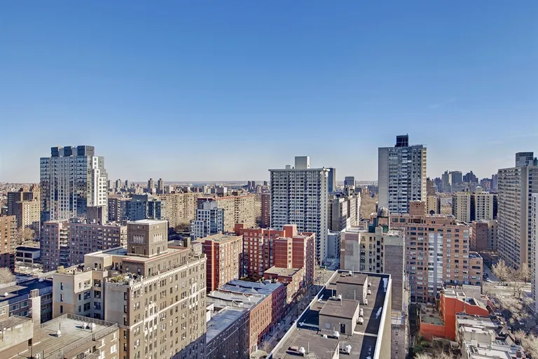 New York City Real Estate | View 175 West 95th Street, 28HJ | Incredible open views | View 8