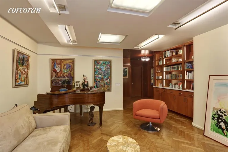 New York City Real Estate | View 17 West 54th Street, 6B | Living Room | View 2