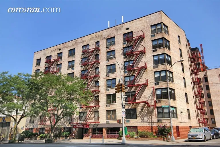 New York City Real Estate | View 165 Christopher Street, 1I | room 4 | View 5