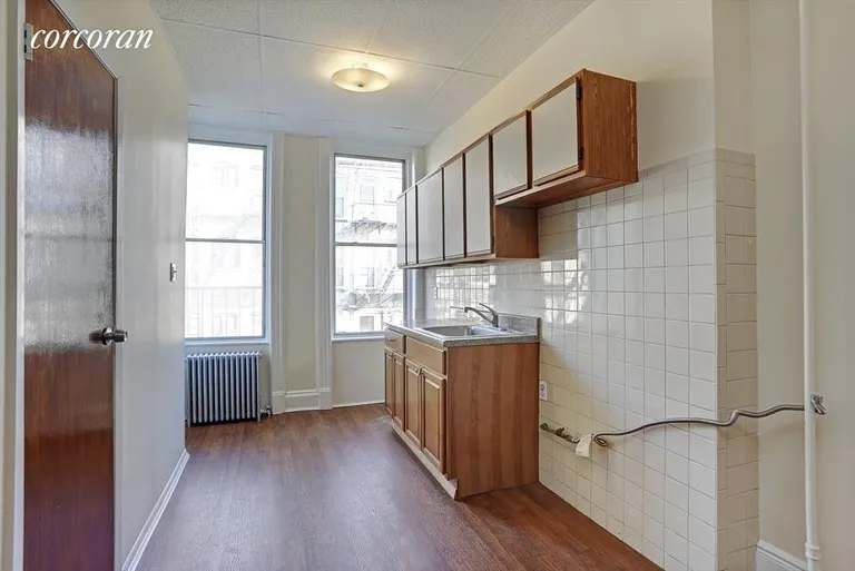 New York City Real Estate | View 428 Himrod Street, 2R | Kitchen | View 4