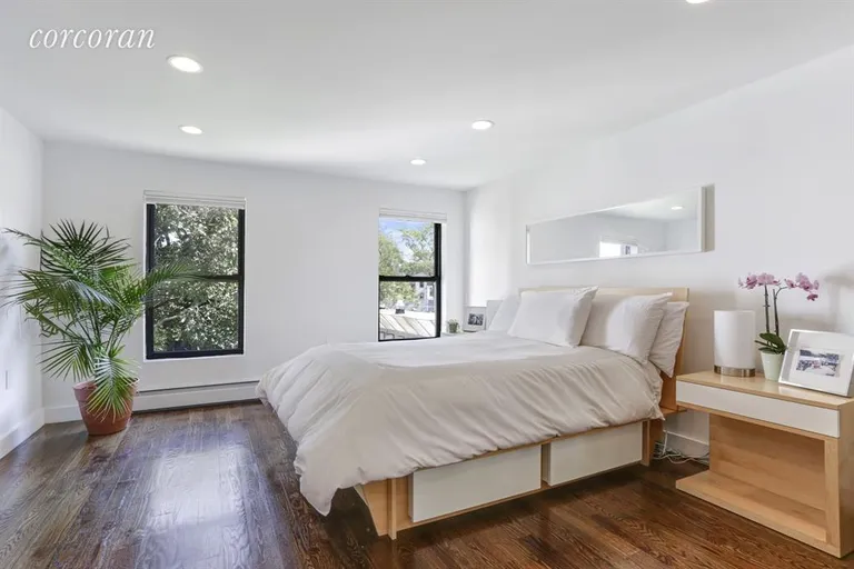 New York City Real Estate | View 95 Adelphi Street | Master Bedroom | View 10