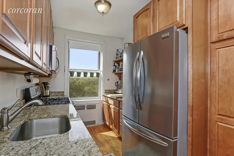 New York City Real Estate | View 40 Ocean Parkway, 5A | Kitchen | View 3