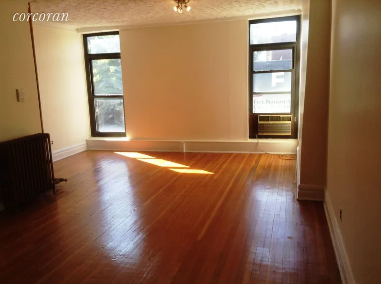 New York City Real Estate | View 133 7th Avenue, 2 | room 1 | View 2