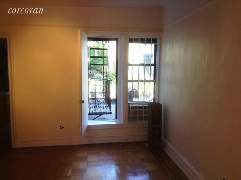 New York City Real Estate | View 133 7th Avenue, 2 | room 5 | View 6