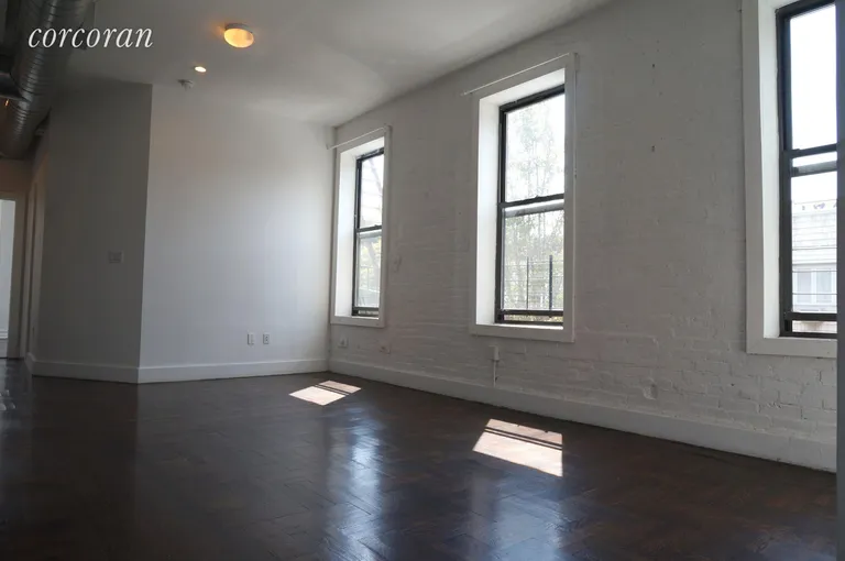 New York City Real Estate | View 16-18 Bedford Avenue, 2A | room 4 | View 5