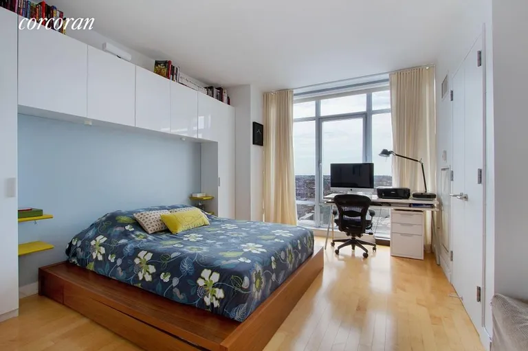 New York City Real Estate | View 1 NORTHSIDE PIERS, 21E | room 4 | View 5
