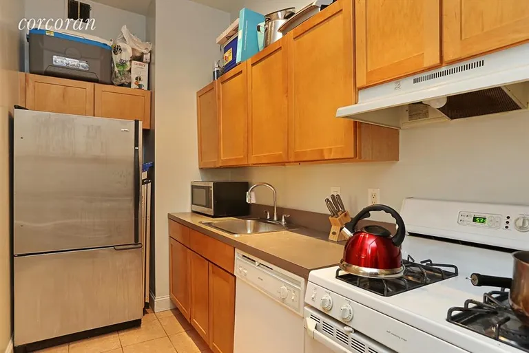 New York City Real Estate | View 29 Tiffany Place, 4F | Kitchen | View 2