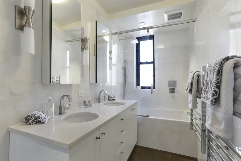 New York City Real Estate | View 135 Eastern Parkway, 14I | Master Bathroom | View 9