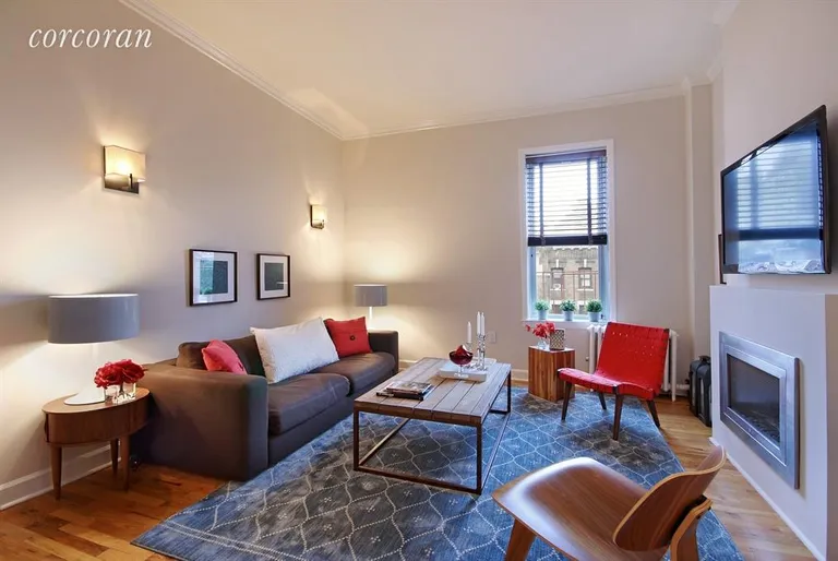 New York City Real Estate | View 200 West 78th Street, 5D | 3 Beds, 2 Baths | View 1