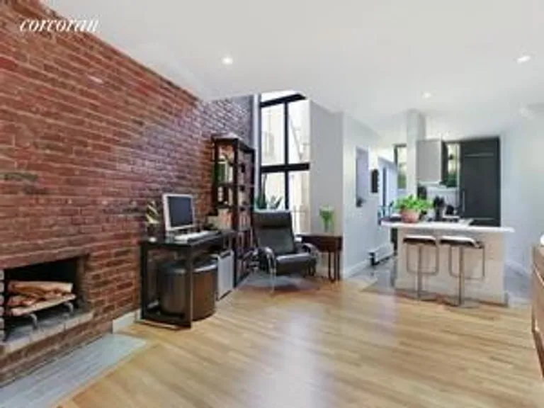 New York City Real Estate | View 49 East 12th Street, 6D | 1 Bed, 2 Baths | View 1