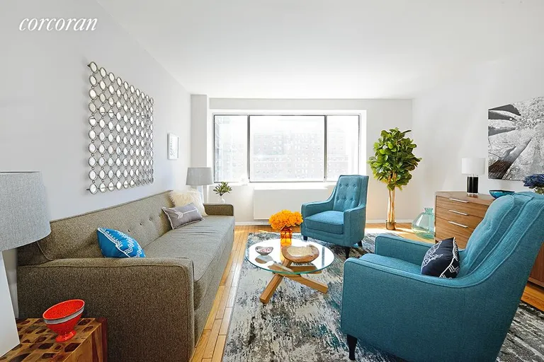 New York City Real Estate | View 211 West 71st Street, 8B | room 3 | View 4