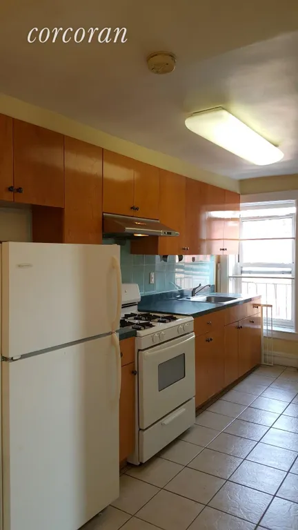 New York City Real Estate | View 504 3rd Street, 4R | 2 Beds, 1 Bath | View 1