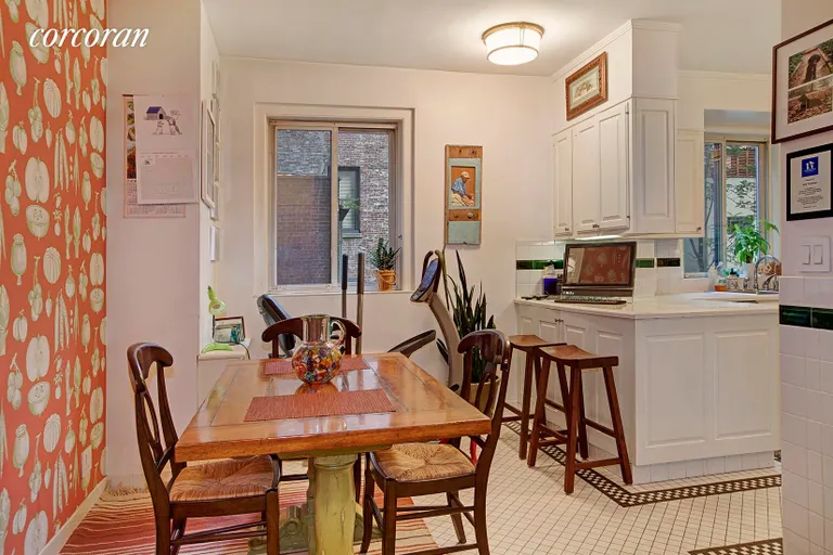 New York City Real Estate | View 473 West End Avenue, 4C | Kitchen / Dining Room | View 11