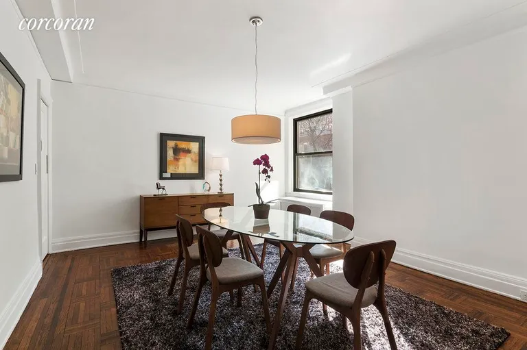 New York City Real Estate | View 473 West End Avenue, 4C | Expansive formal dinning room | View 3