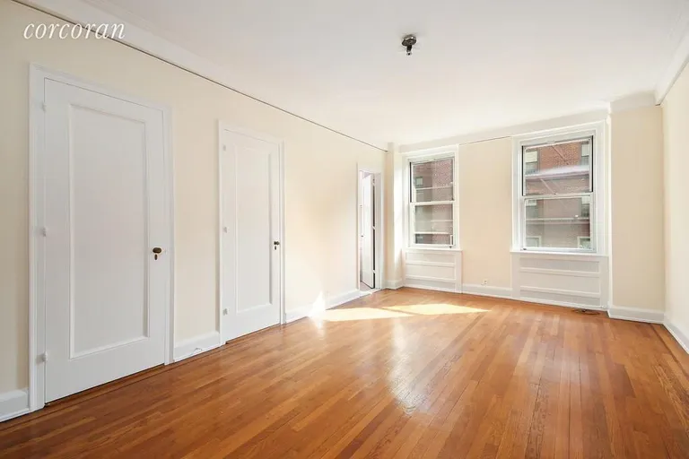 New York City Real Estate | View 35 Prospect Park West, 2C | room 3 | View 4
