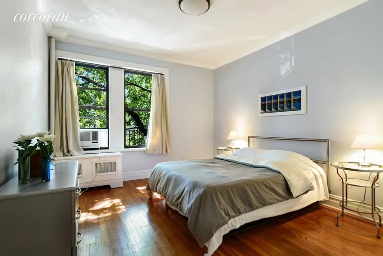 New York City Real Estate | View 255 Eastern Parkway, C3 | Extra roomy... | View 4