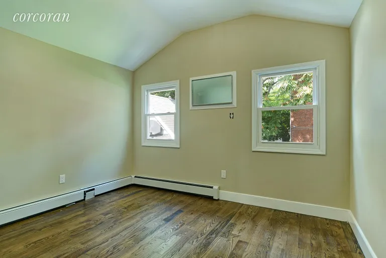 New York City Real Estate | View 10015 Avenue N | room 4 | View 5