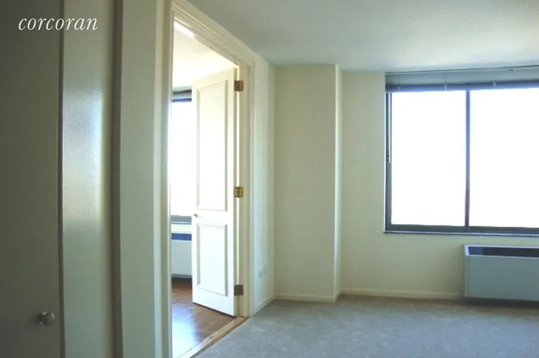 New York City Real Estate | View 111 West 67th Street, 30E | room 5 | View 6