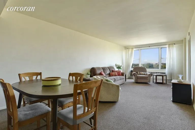New York City Real Estate | View 370 Ocean Parkway, 8G | 2 Beds, 1 Bath | View 1