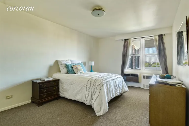 New York City Real Estate | View 370 Ocean Parkway, 8G | Master Bedroom | View 3