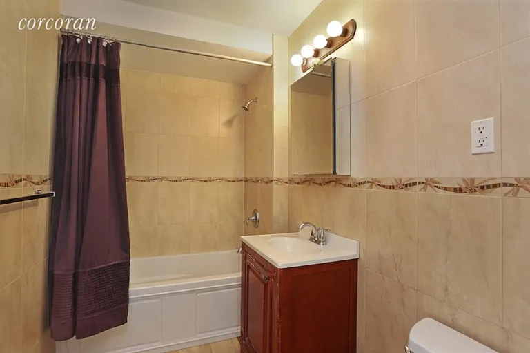 New York City Real Estate | View 23-25 31st Avenue, 6B | Bathroom | View 5