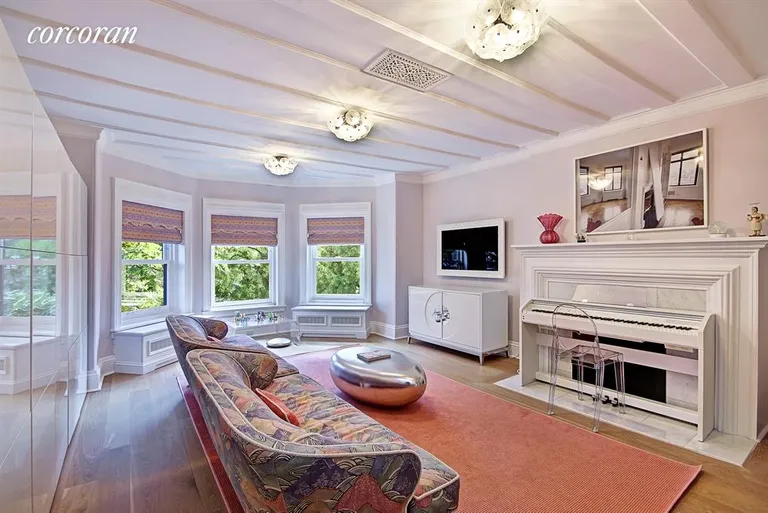 New York City Real Estate | View 281 Henry Street | Fifth floor living room | View 12