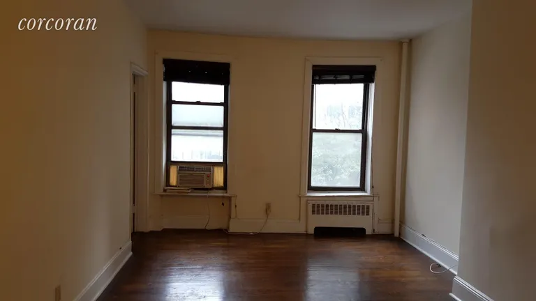 New York City Real Estate | View 250 East 75th Street, 3E | 1 Bed, 1 Bath | View 1