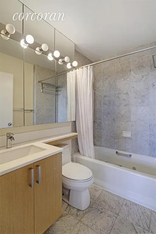 New York City Real Estate | View 404 East 79th Street, 29F | Bathroom | View 5