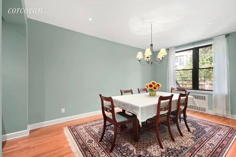 New York City Real Estate | View 30 East 9th Street, 4JJ3JJ | Separate Dining Room (convertible to BR) | View 3