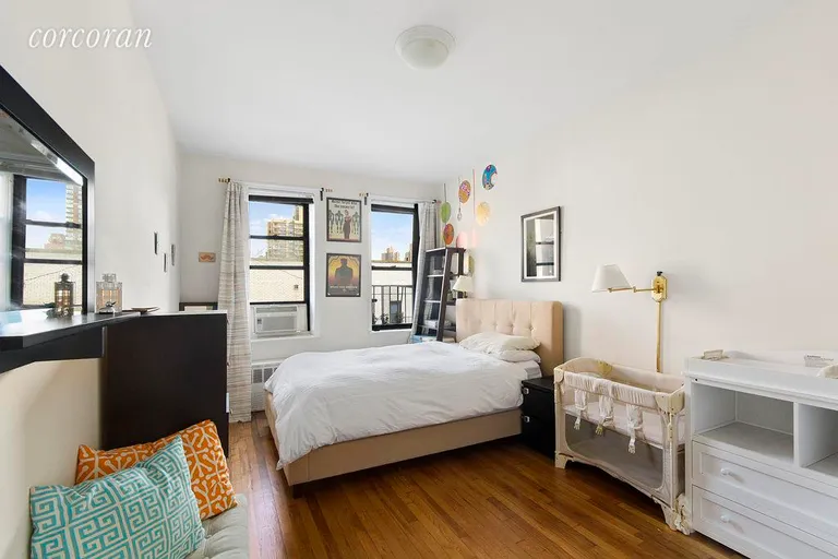 New York City Real Estate | View 332 East 84th Street, 6F | 4 | View 3