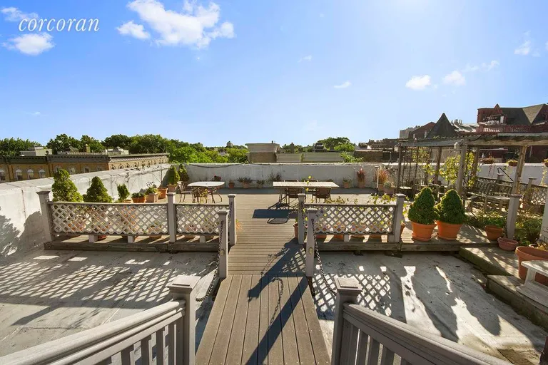 New York City Real Estate | View 250 Park Place, 4C | Wonderfully Spacious Shared Roof Deck  | View 5