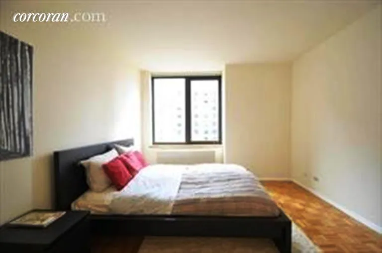 New York City Real Estate | View 161 West 61st Street, 6H | room 2 | View 3