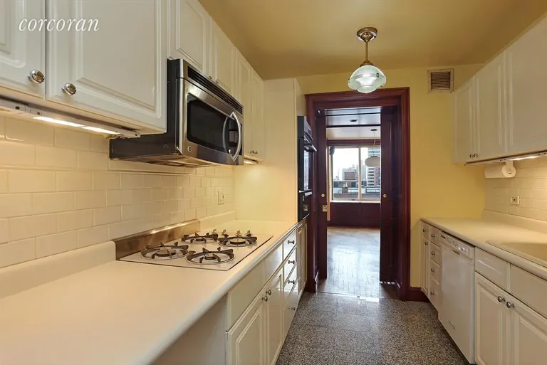 New York City Real Estate | View 170 East 87th Street, W11C | Kitchen | View 4