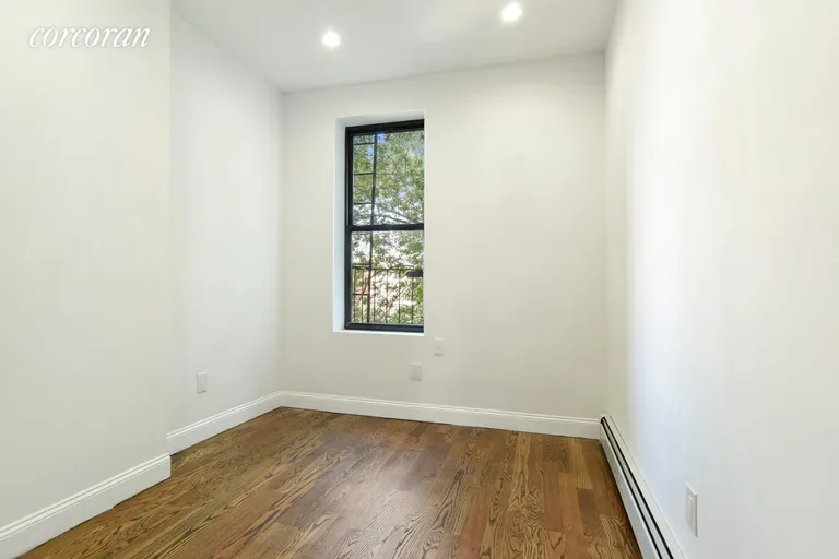 New York City Real Estate | View 1610 Eastern Parkway, 2 | room 3 | View 4