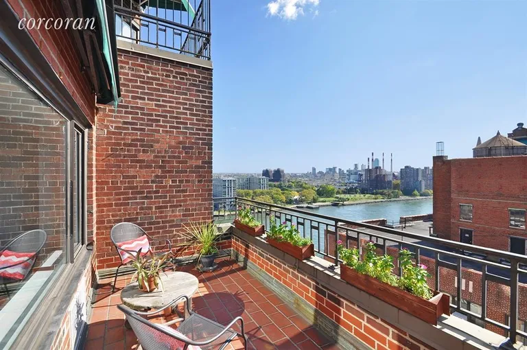 New York City Real Estate | View 45 East End Avenue, 16F | 3 Beds, 3 Baths | View 1