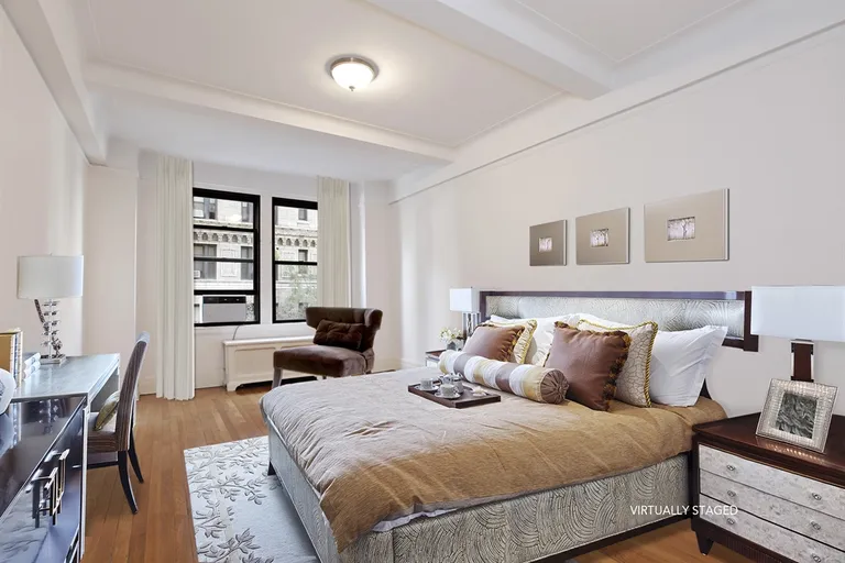 New York City Real Estate | View 470 West End Avenue, 3D | Massive master bedroom with walk-in-closets | View 2