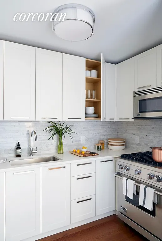 New York City Real Estate | View 200 East 94th Street, 2715 | Viking and SubZero Kitchen Appliances | View 3
