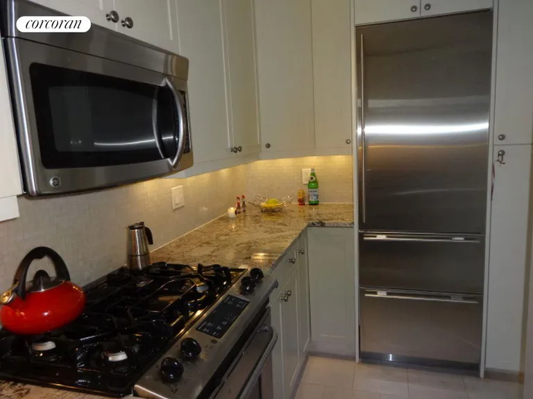New York City Real Estate | View 865 United Nations Plaza, 1E | Fuel for City Living | View 7