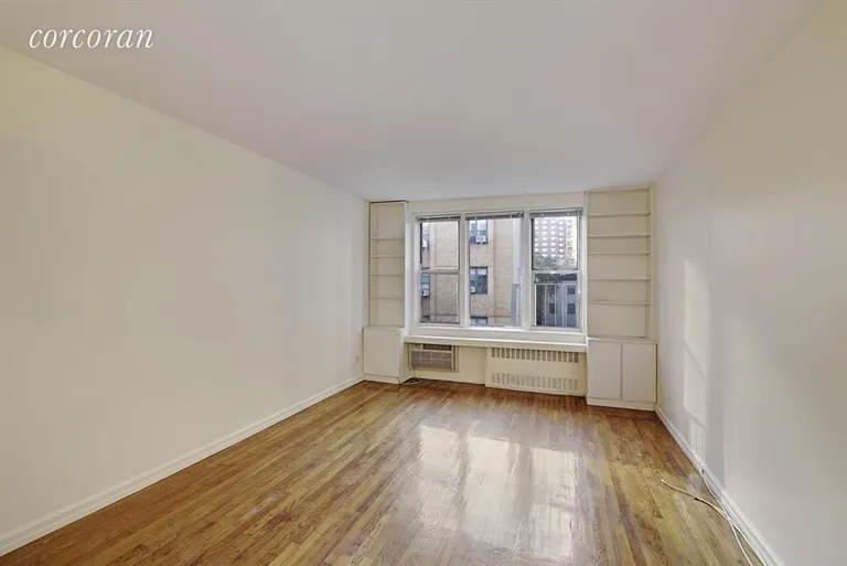 New York City Real Estate | View 311 East 75th Street, 5F | Living Room | View 2