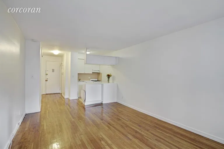 New York City Real Estate | View 311 East 75th Street, 5F | Living Room | View 3